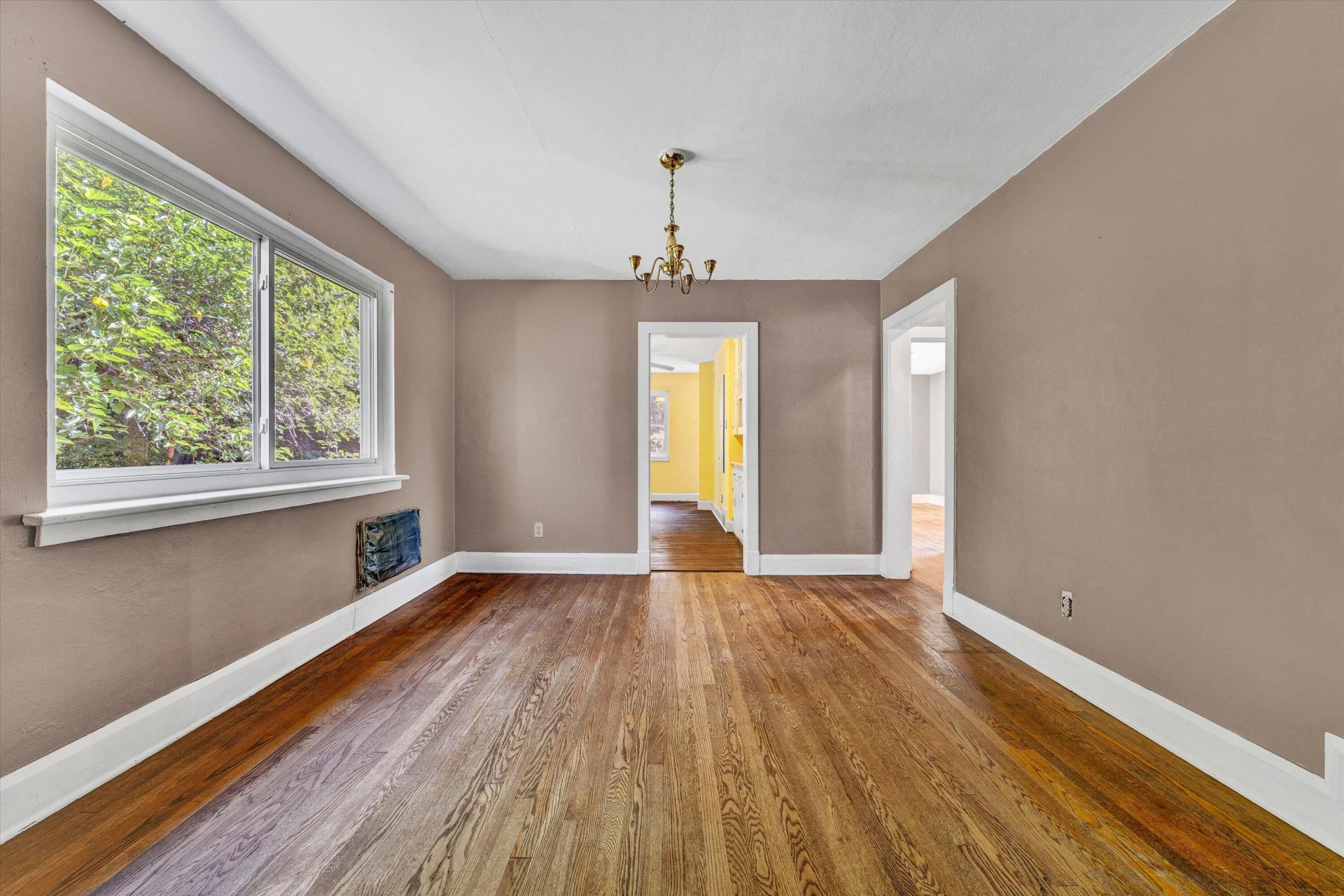 2807 Mansfield ST - Photo 9