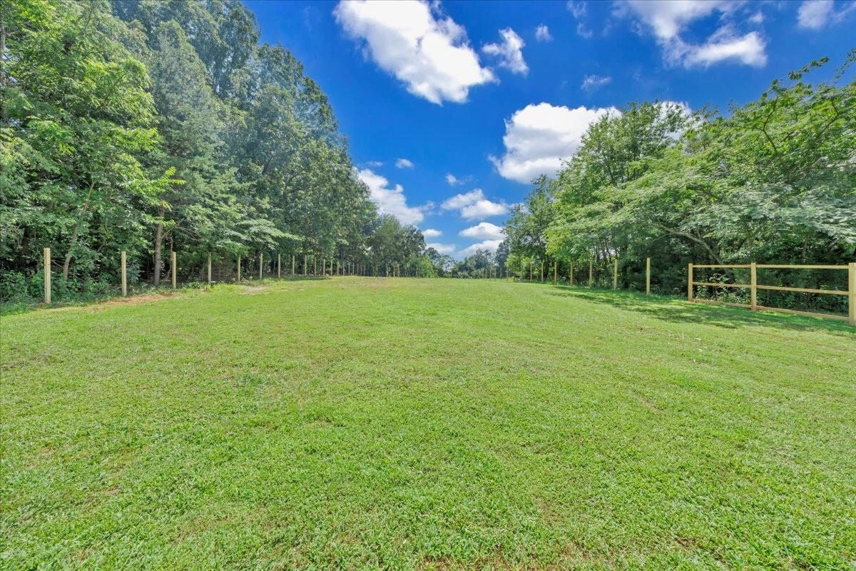 6638 Stewartsville RD - Photo 23