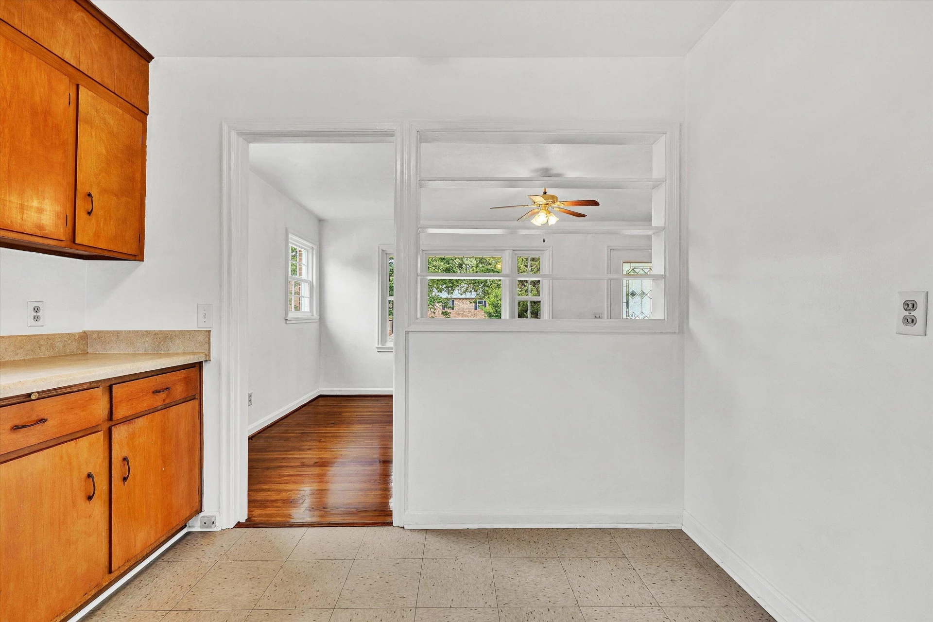 1518 Lexington AVE - Photo 14