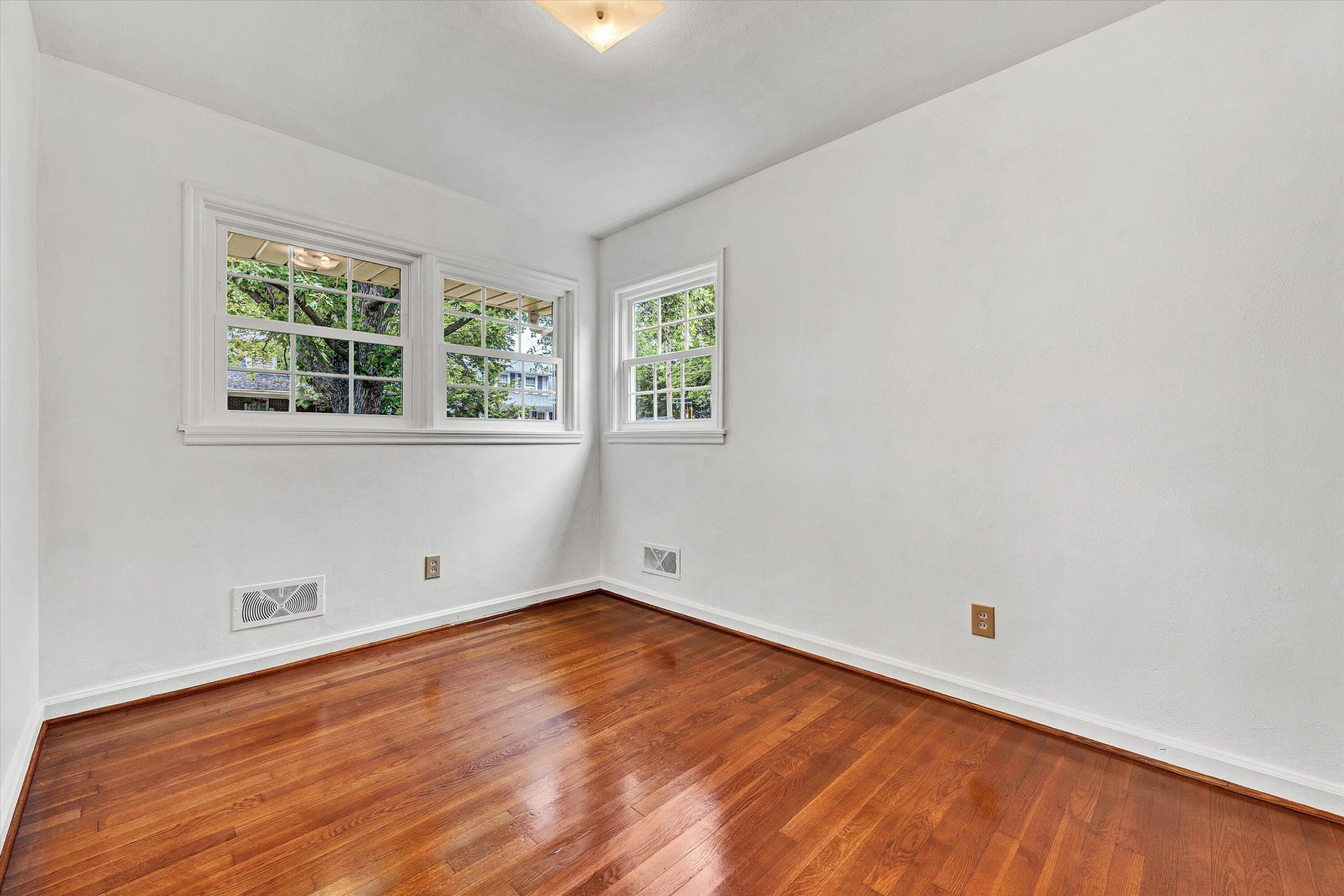 1518 Lexington AVE - Photo 20