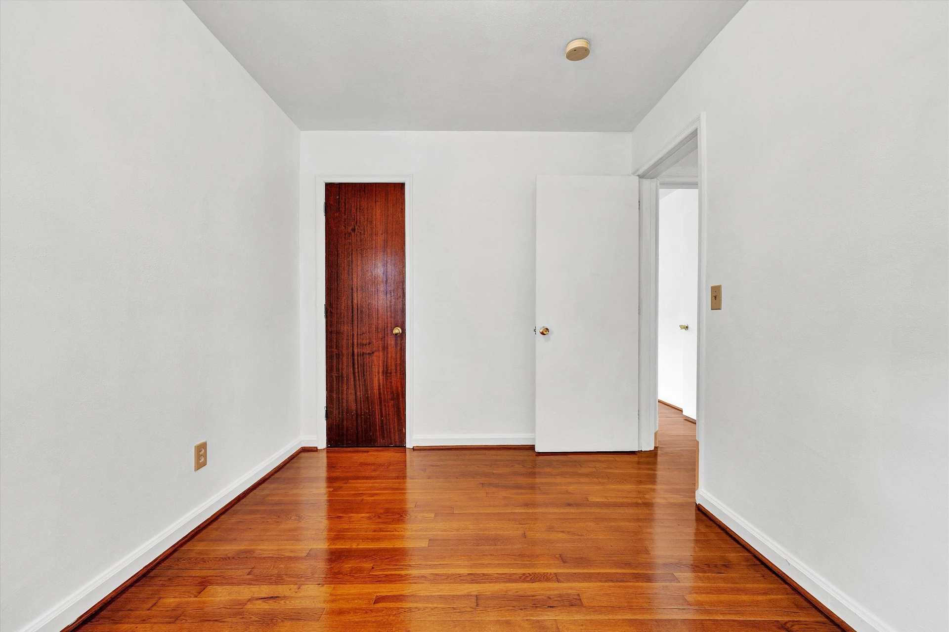 1518 Lexington AVE - Photo 21
