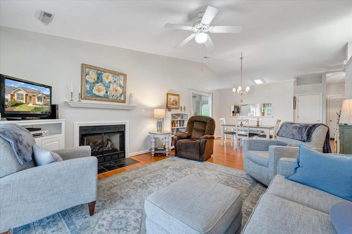 6920 Scotch Pine LN - Photo 11