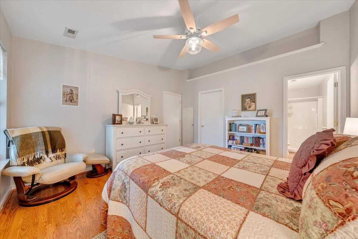 6920 Scotch Pine LN - Photo 24
