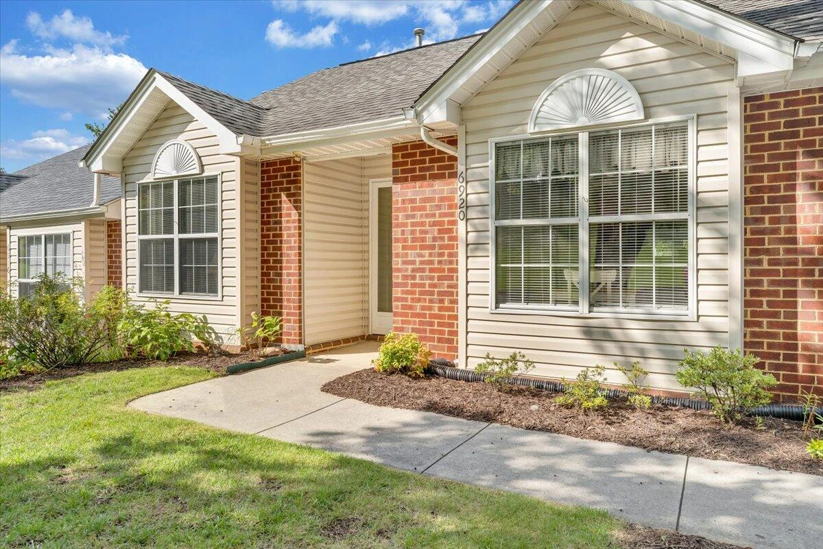 6920 Scotch Pine LN - Photo 30