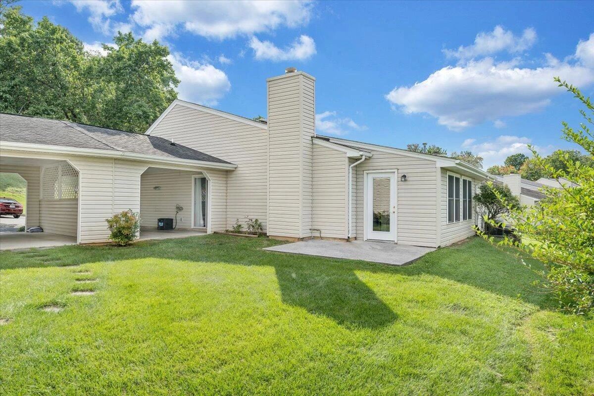 6920 Scotch Pine LN - Photo 33