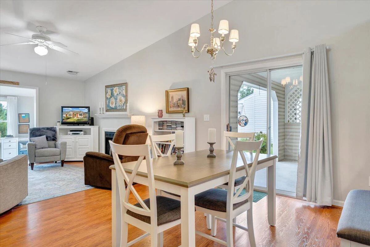 6920 Scotch Pine LN - Photo 4