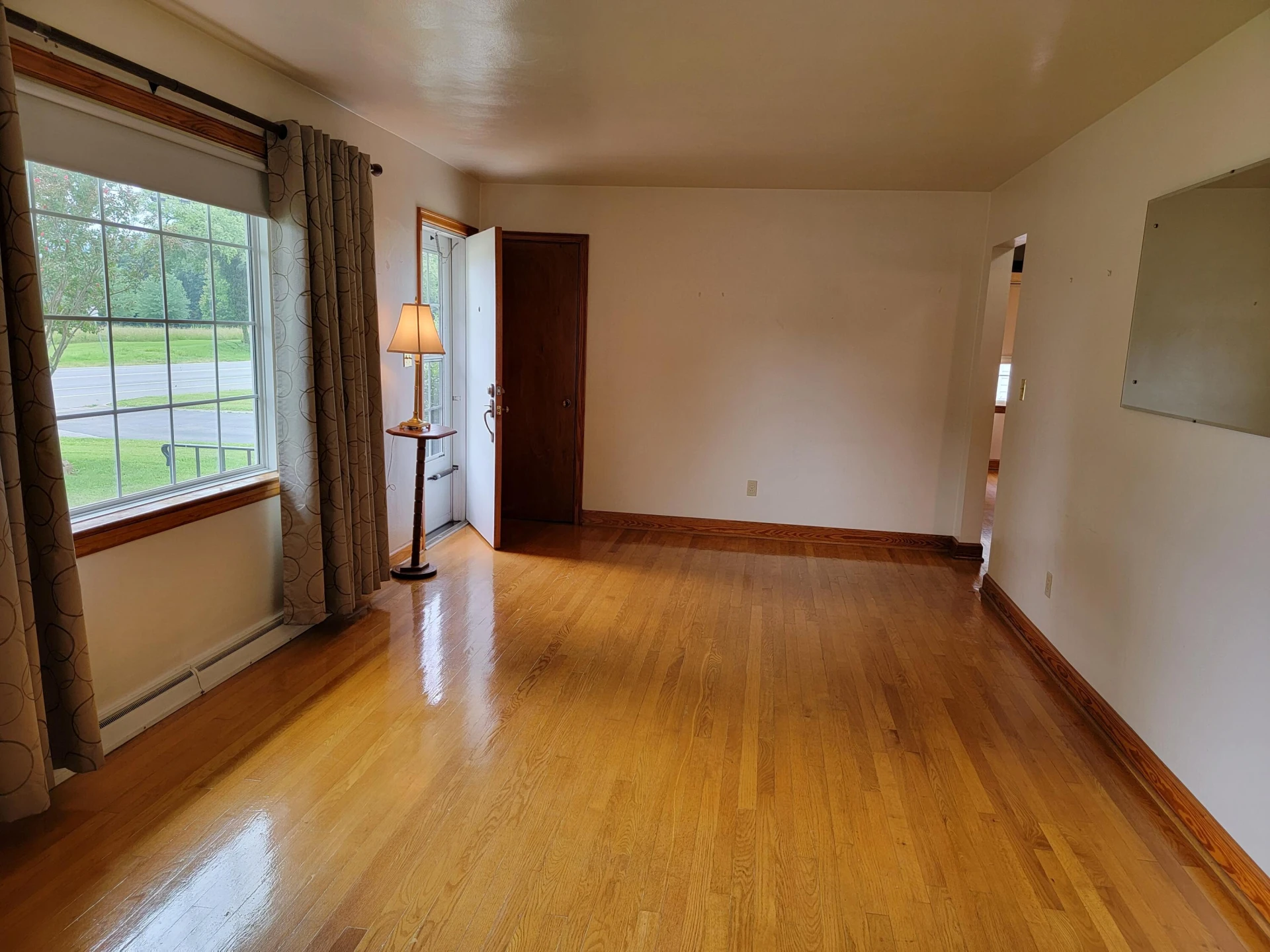 227 Carrollton AVE - Photo 4