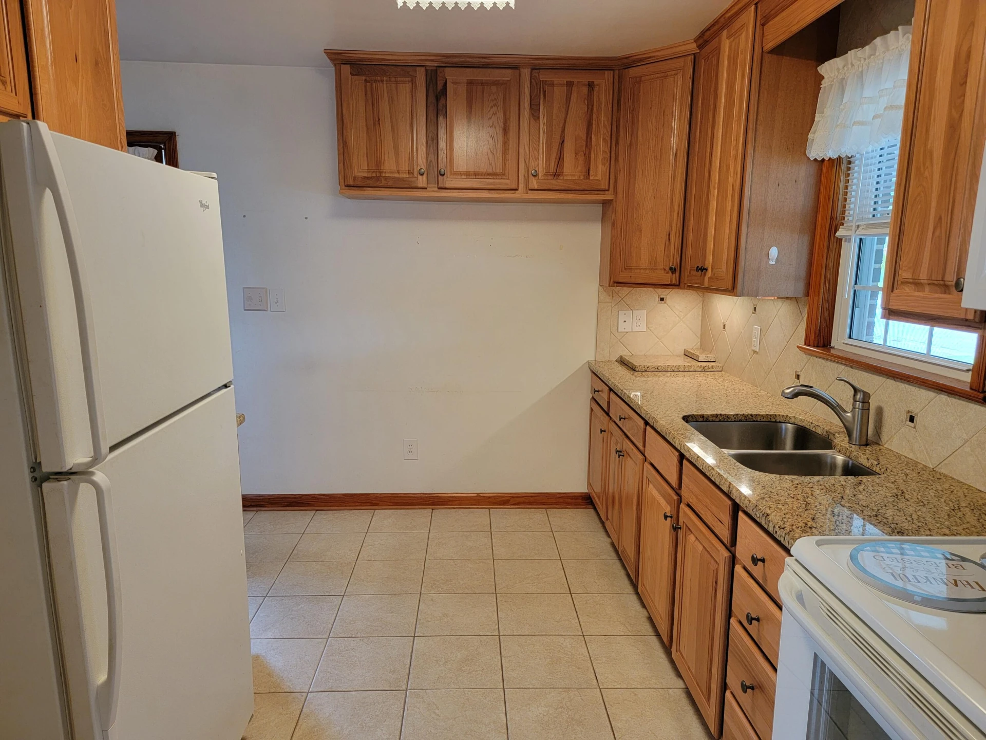 227 Carrollton AVE - Photo 8
