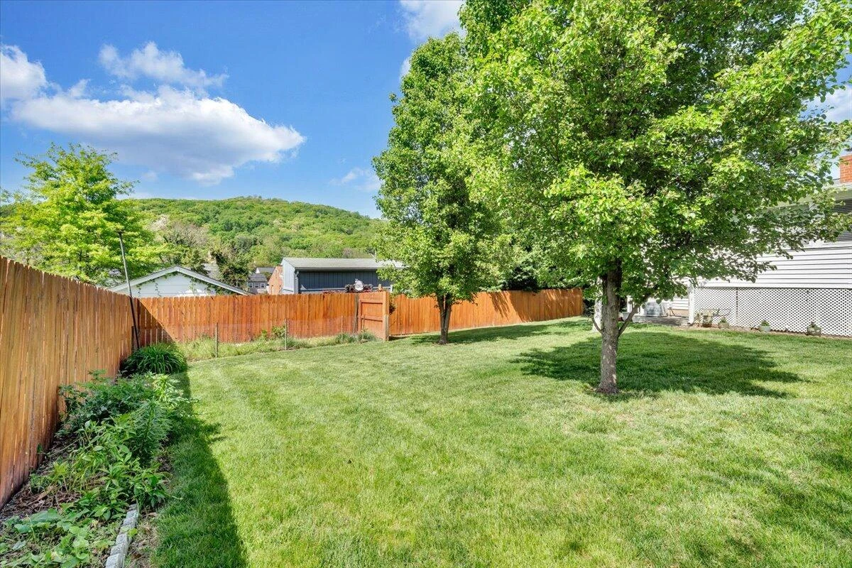 102 Deep Dell RD - Photo 18