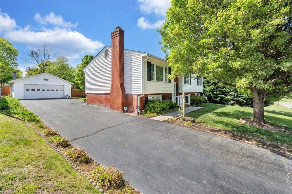 102 Deep Dell RD - Photo 22