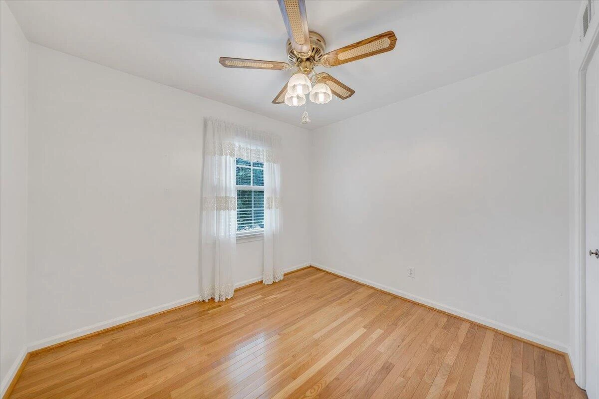 102 Deep Dell RD - Photo 55