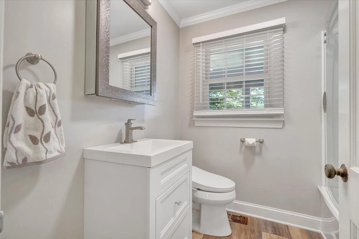 3725 Dogwood LN - Photo 16