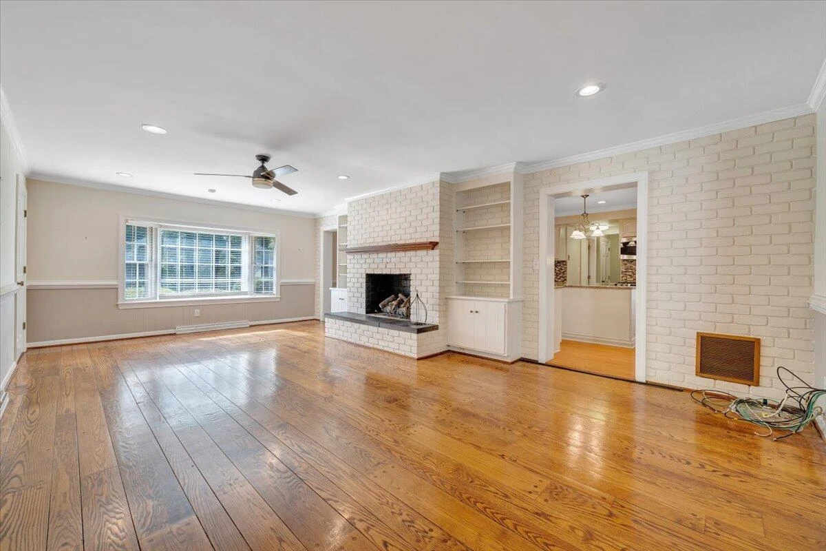 3725 Dogwood LN - Photo 18