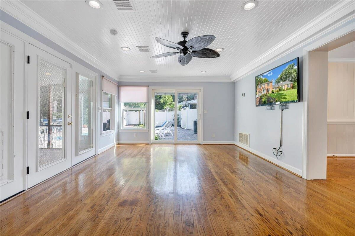 3725 Dogwood LN - Photo 23