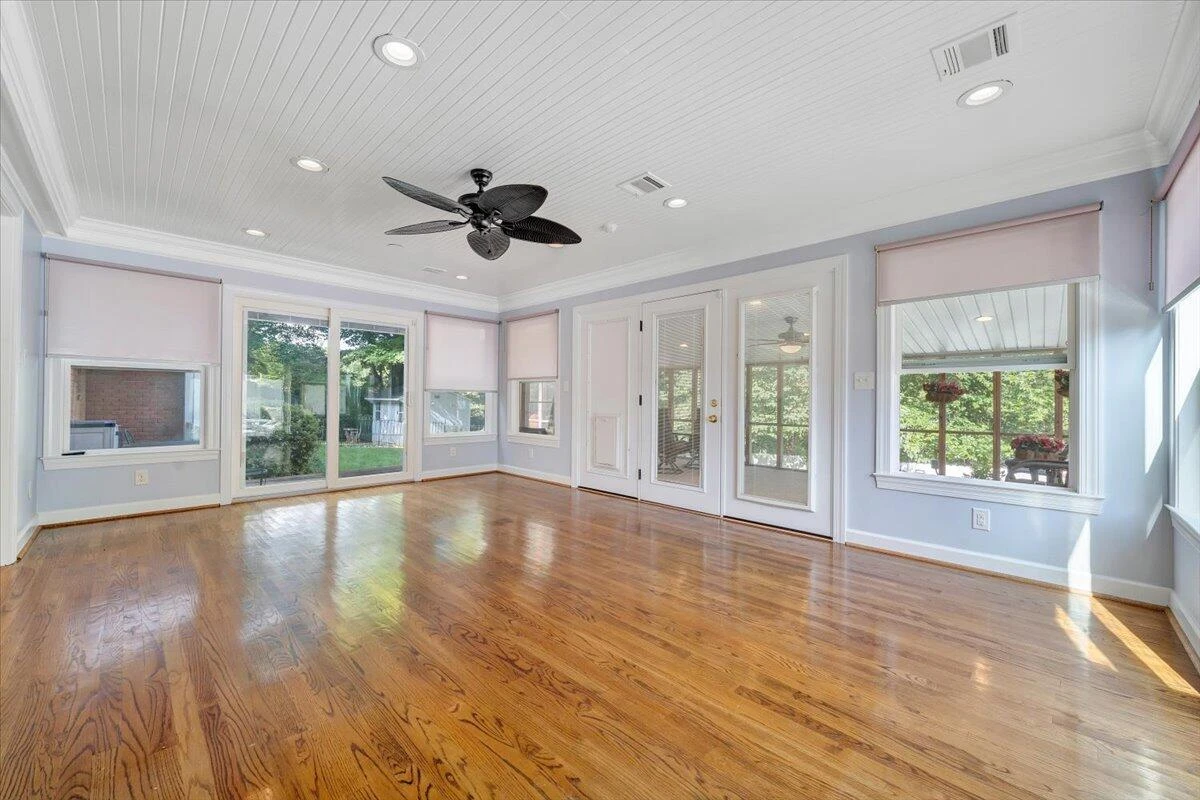 3725 Dogwood LN - Photo 25