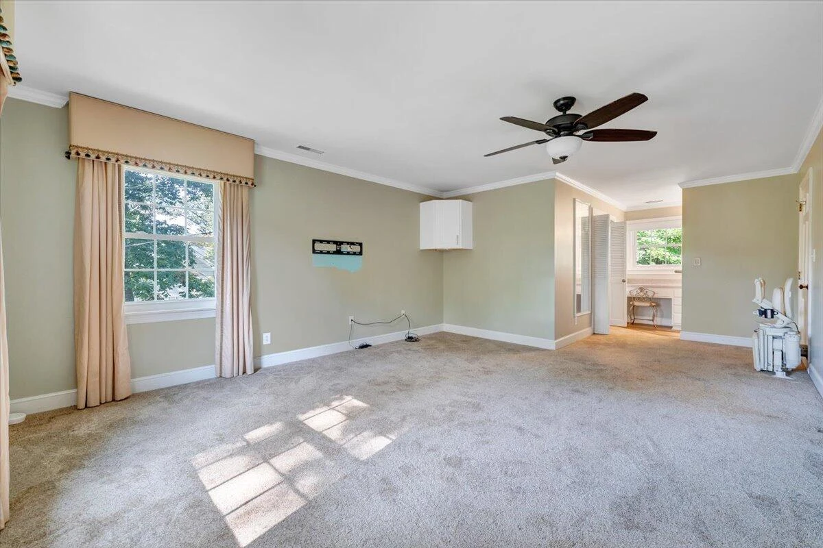 3725 Dogwood LN - Photo 32