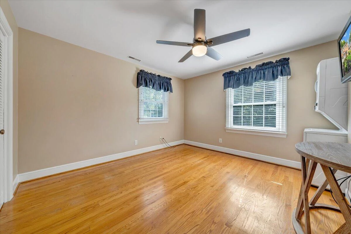 3725 Dogwood LN - Photo 39