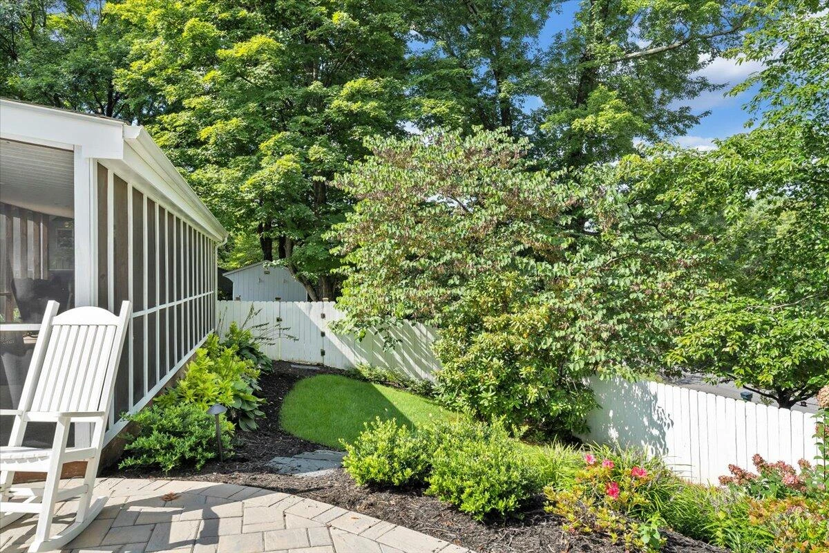 3725 Dogwood LN - Photo 53