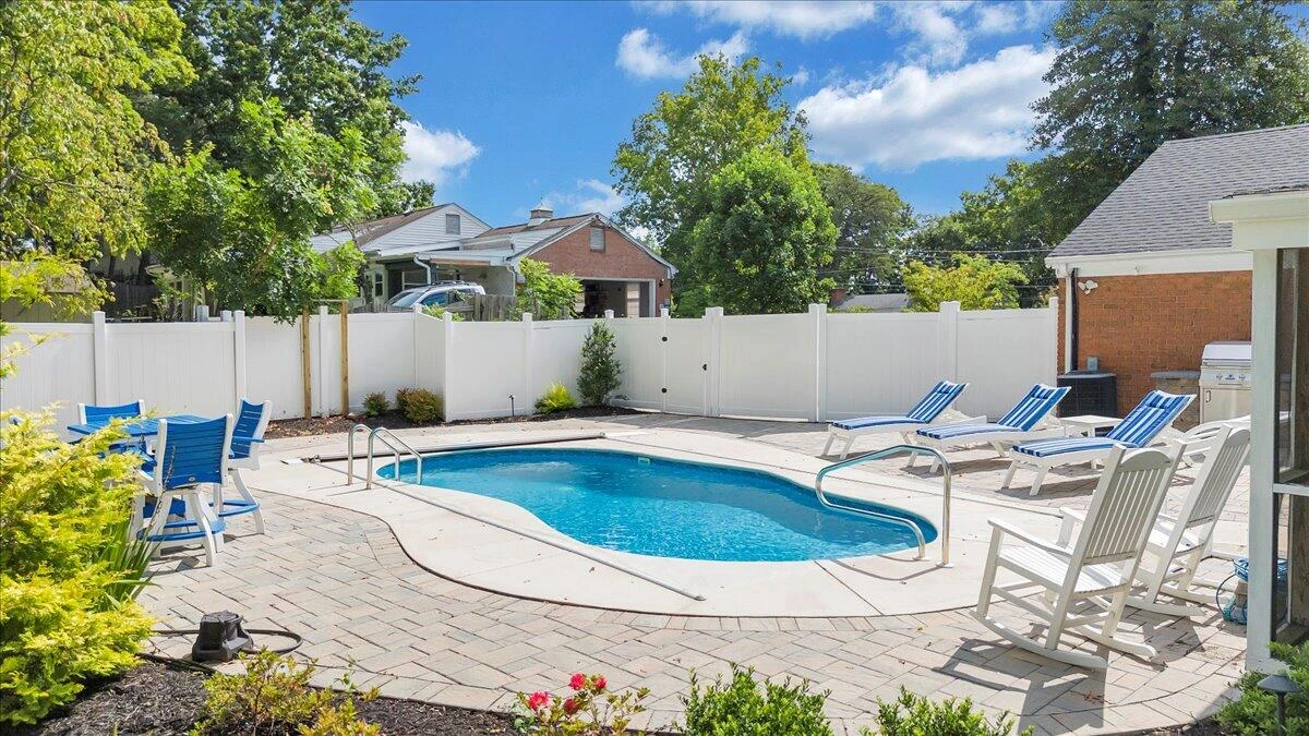 3725 Dogwood LN - Photo 67