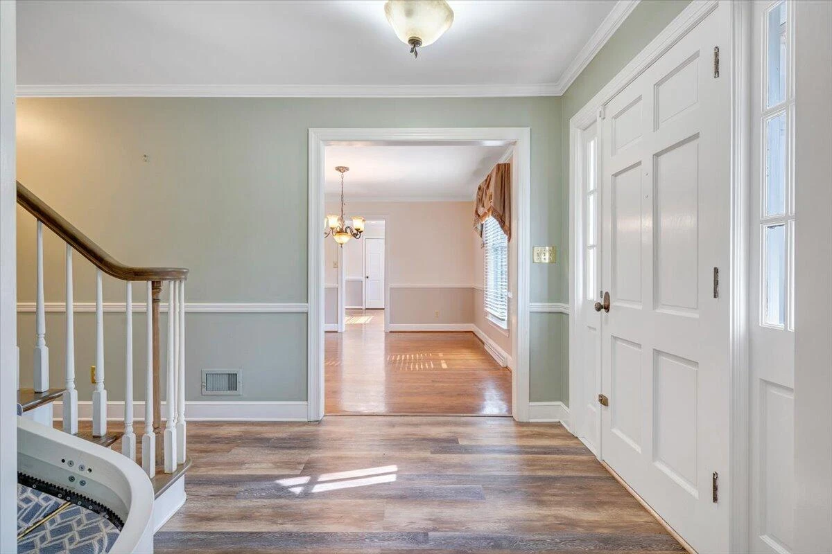 3725 Dogwood LN - Photo 8