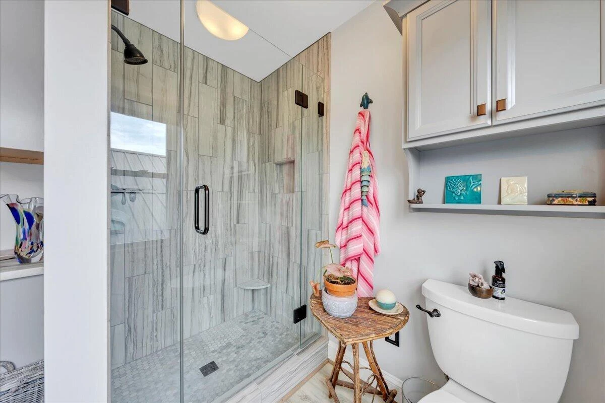 721 Mt Vernon AVE - Photo 21