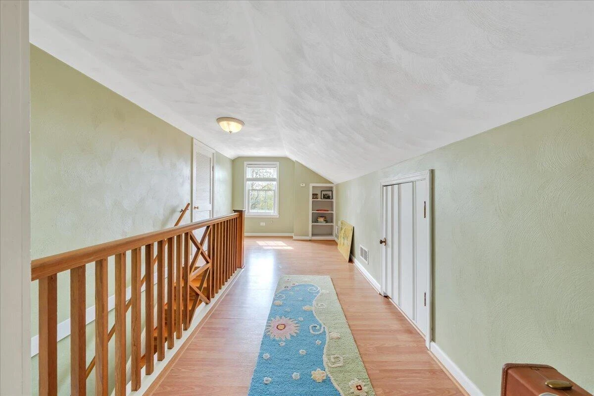 721 Mt Vernon AVE - Photo 27