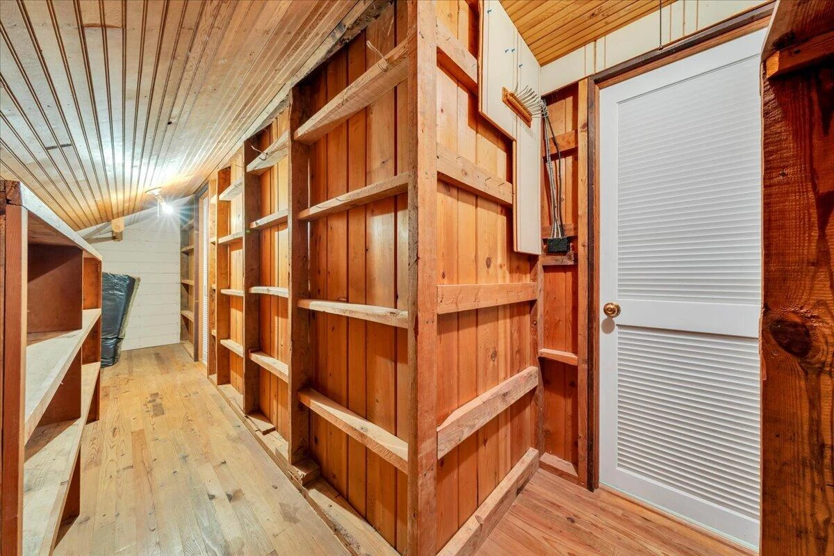 721 Mt Vernon AVE - Photo 30