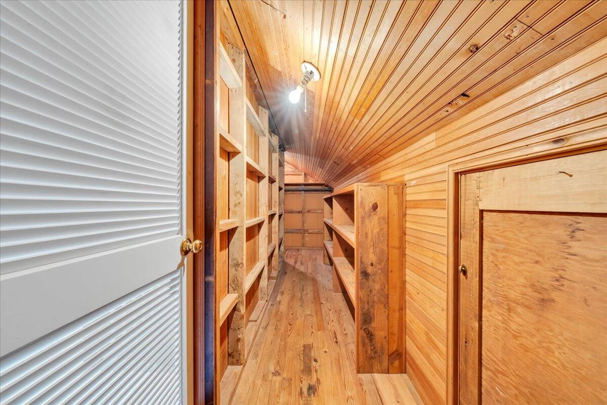 721 Mt Vernon AVE - Photo 31