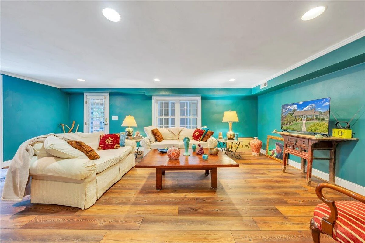 721 Mt Vernon AVE - Photo 36