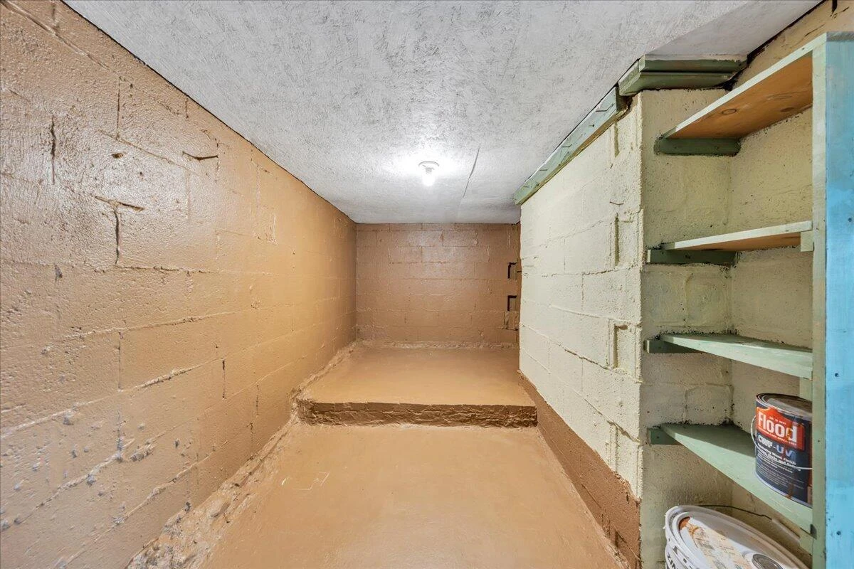 721 Mt Vernon AVE - Photo 41