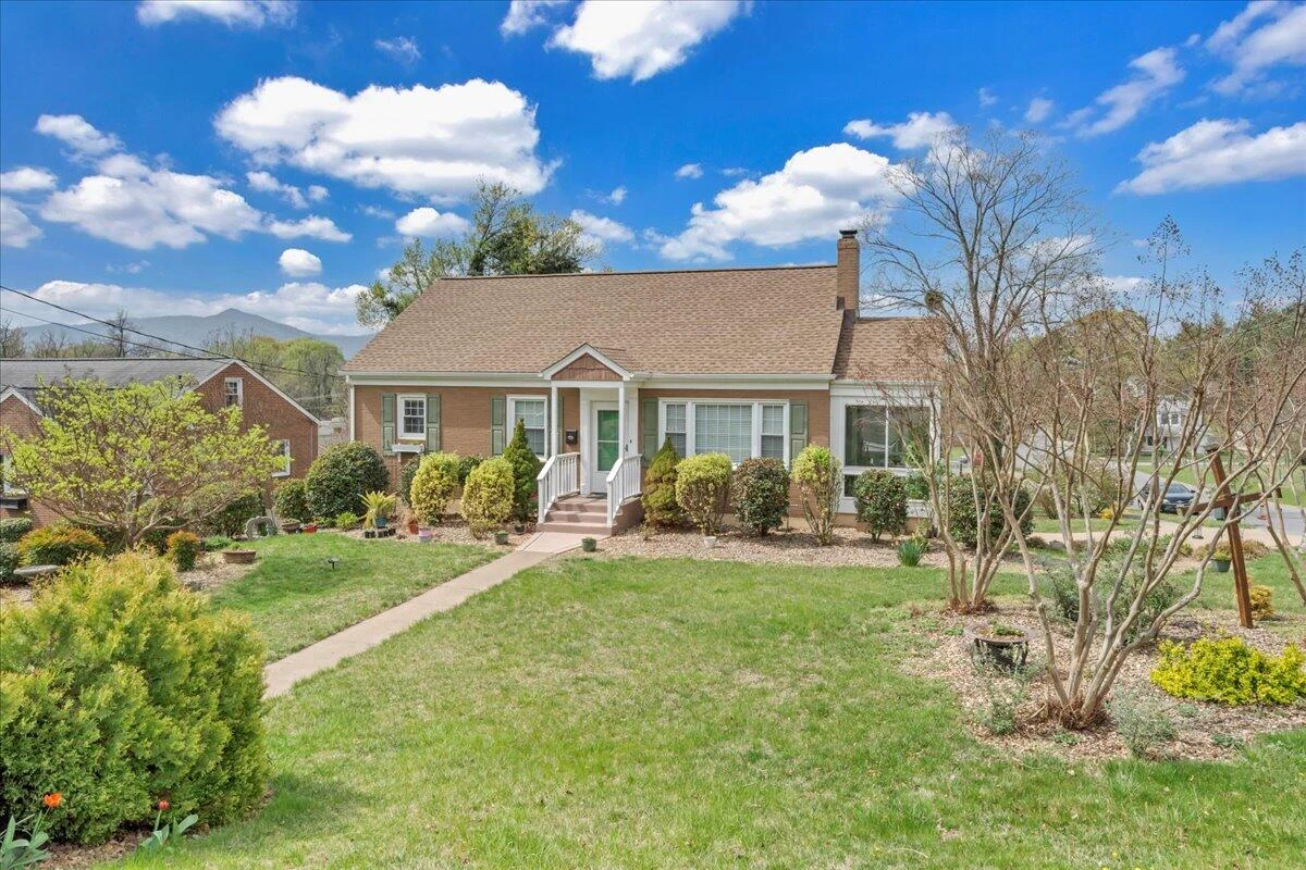 721 Mt Vernon AVE - Photo 55