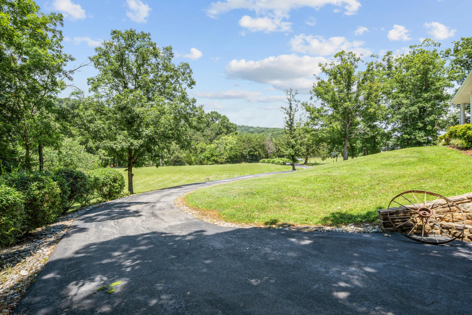 1249 Wind RD - Photo 28