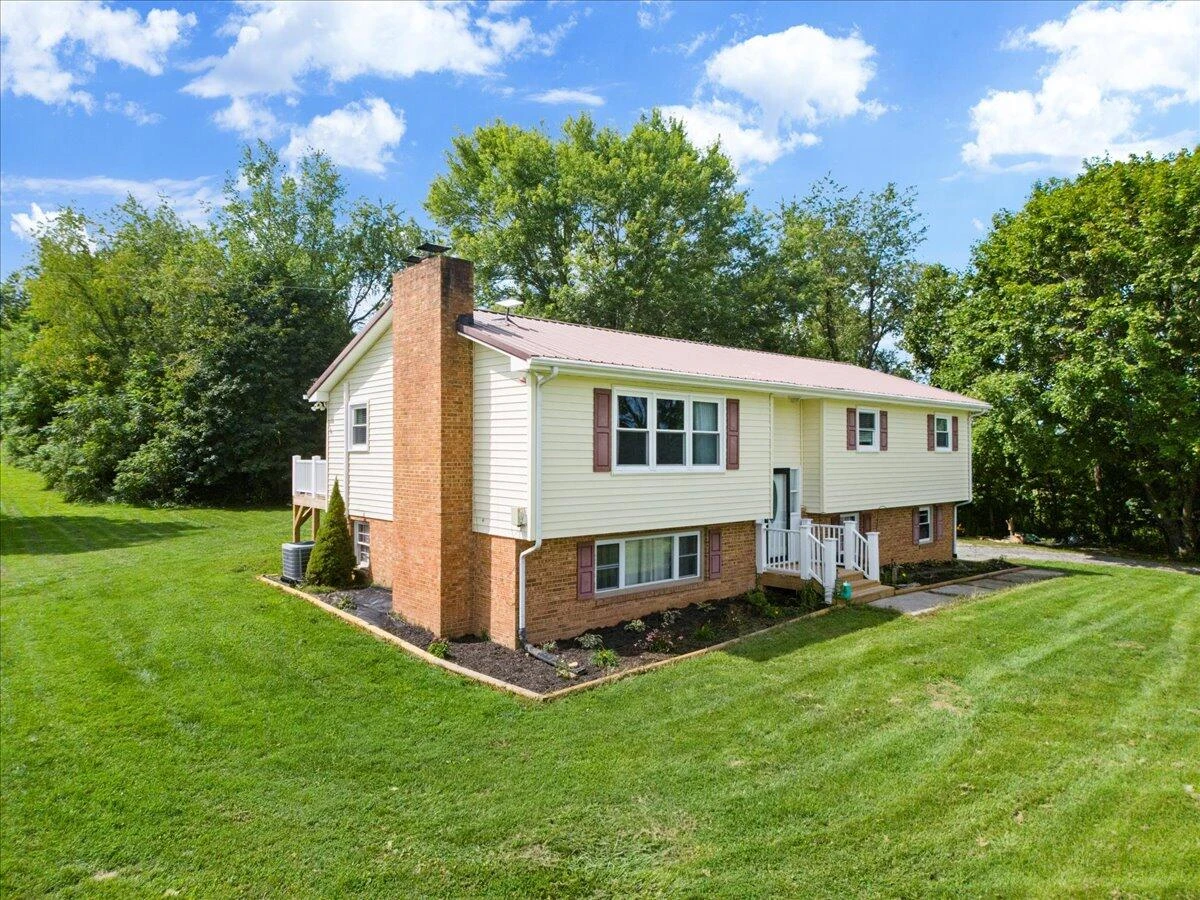 4831 Black Hollow RD - Photo 3