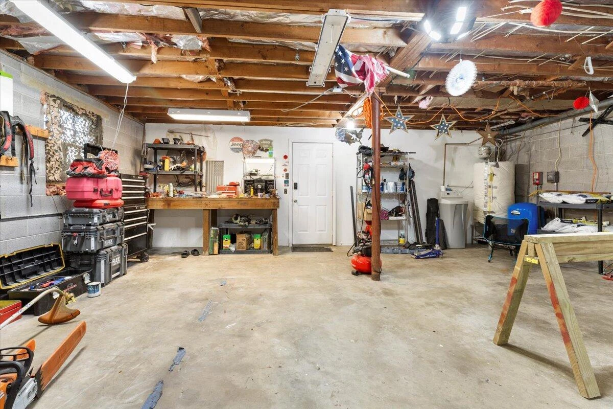 4831 Black Hollow RD - Photo 34