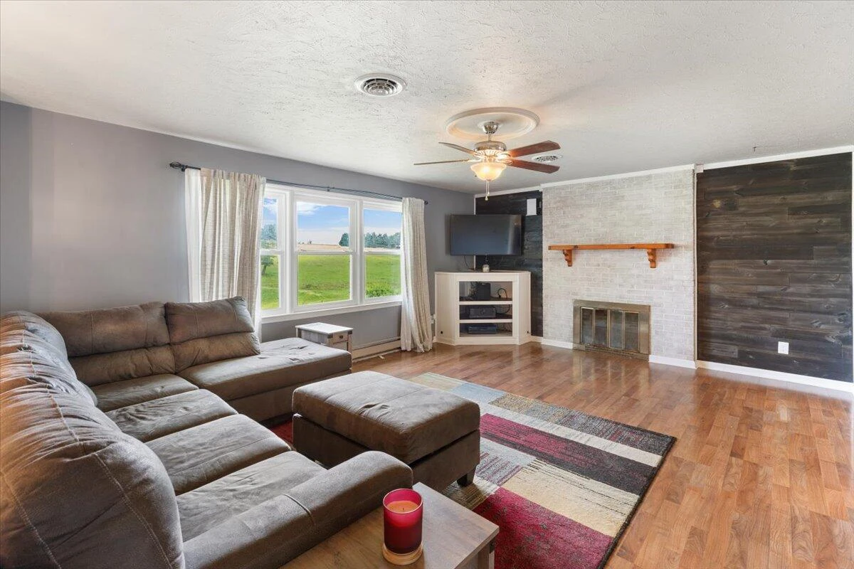 4831 Black Hollow RD - Photo 6