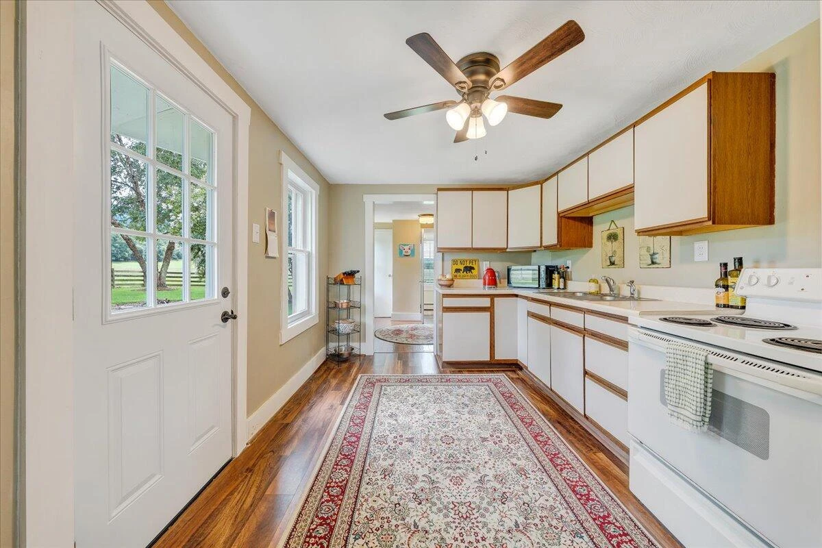 5724 Upper Craigs Creek RD - Photo 13