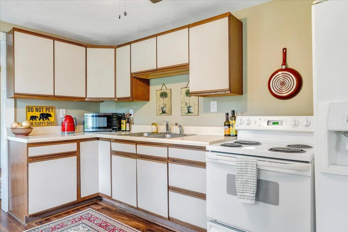 5724 Upper Craigs Creek RD - Photo 16