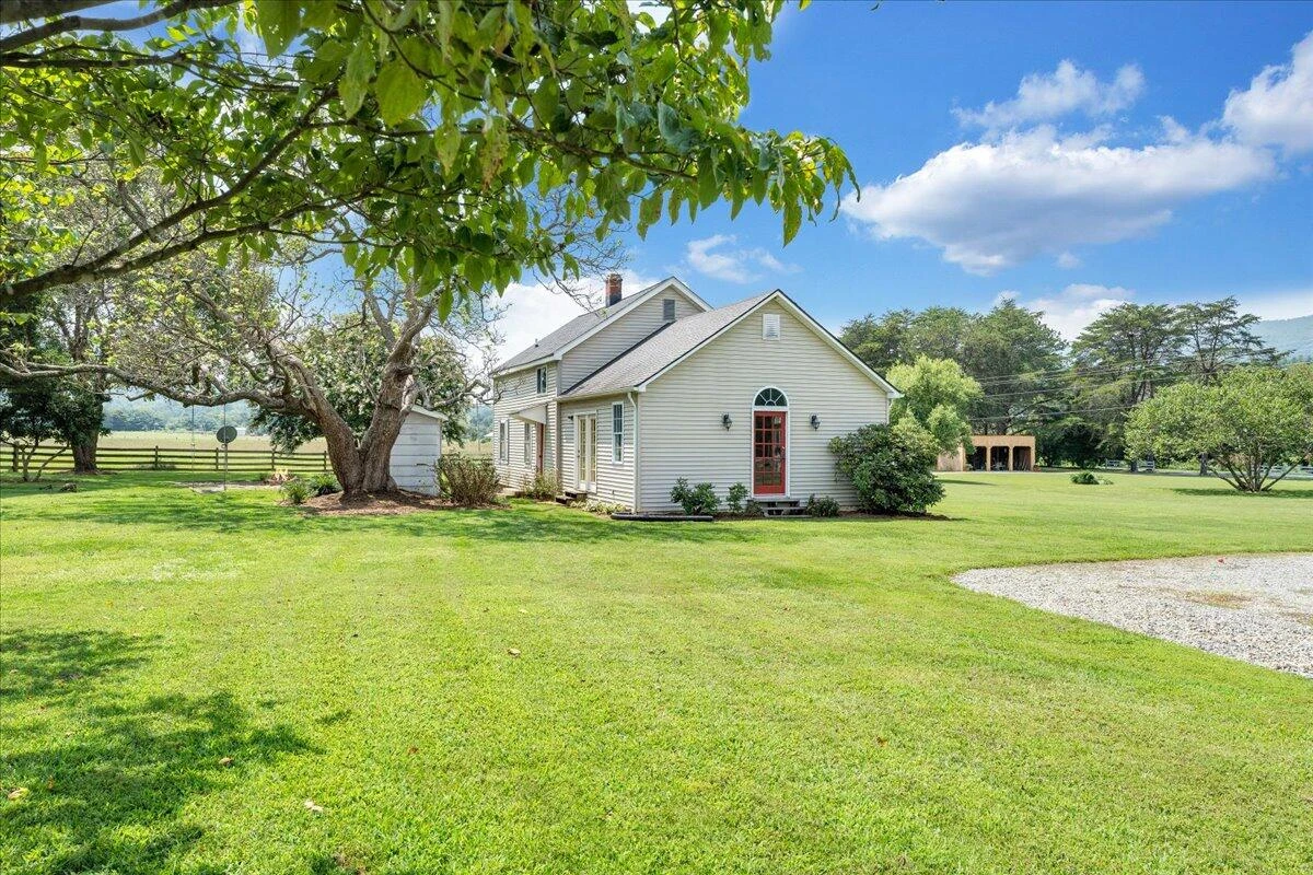5724 Upper Craigs Creek RD - Photo 8