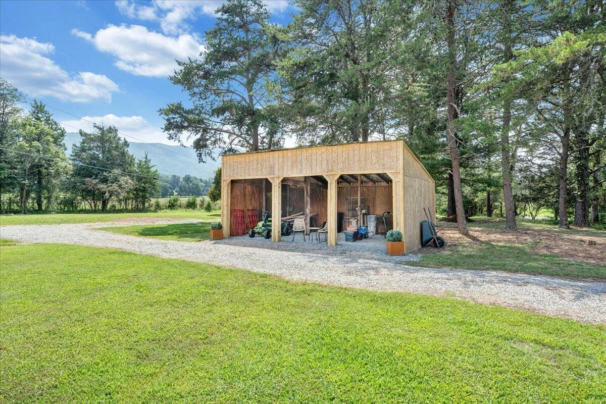 5724 Upper Craigs Creek RD - Photo 53