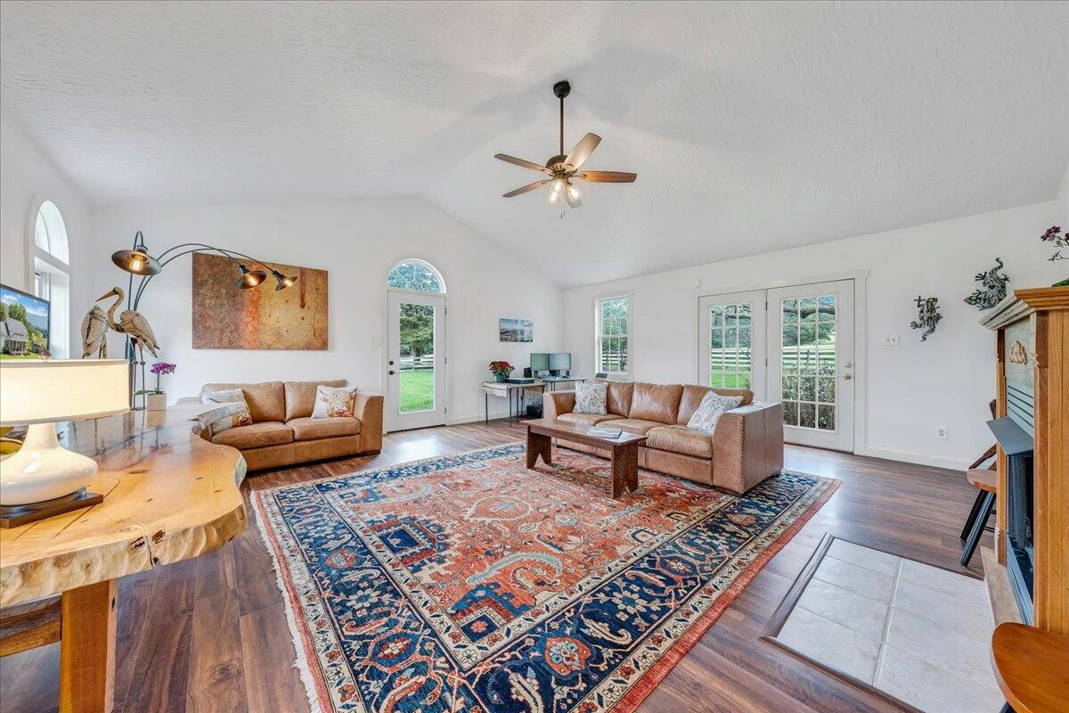 5724 Upper Craigs Creek RD - Photo 9