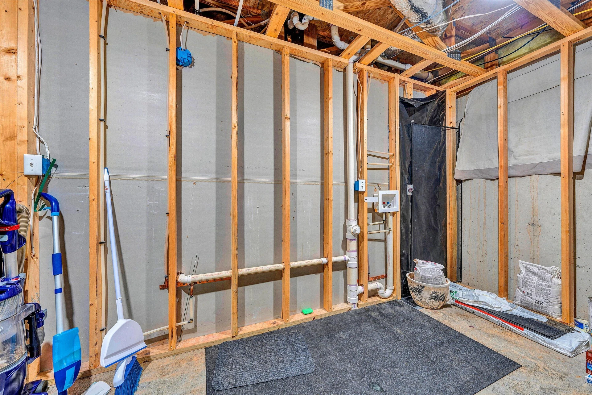 2326 Lake Retreat RD - Photo 15