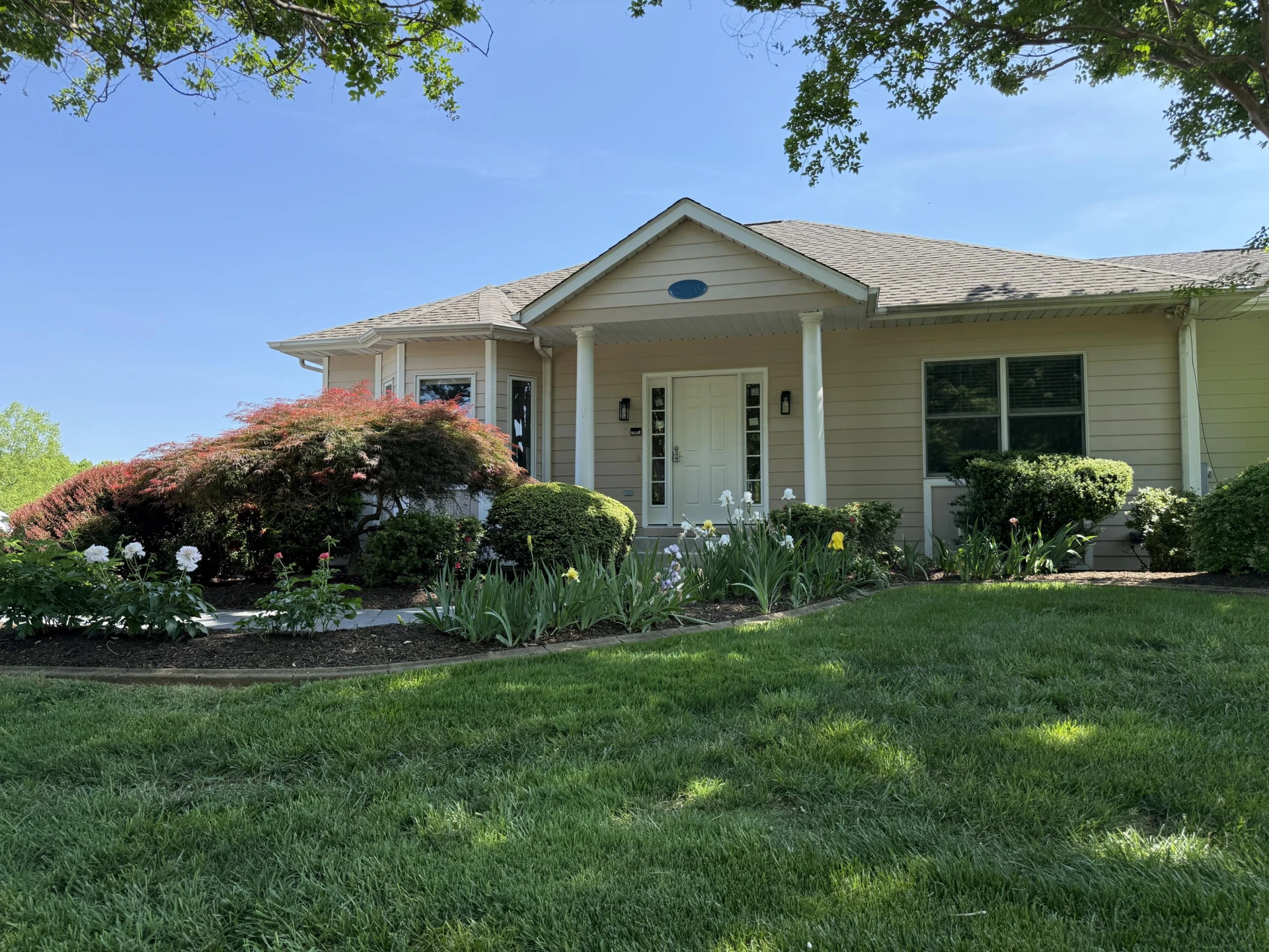 2326 Lake Retreat RD - Photo 2