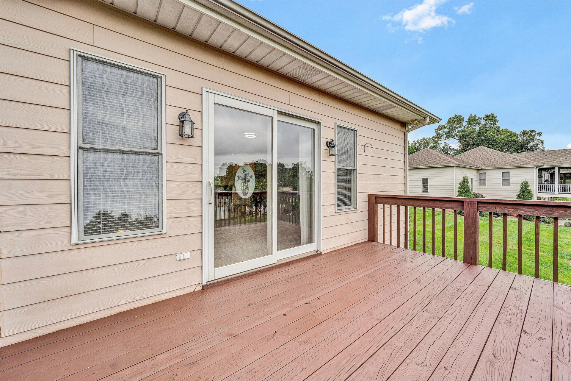 2326 Lake Retreat RD - Photo 21