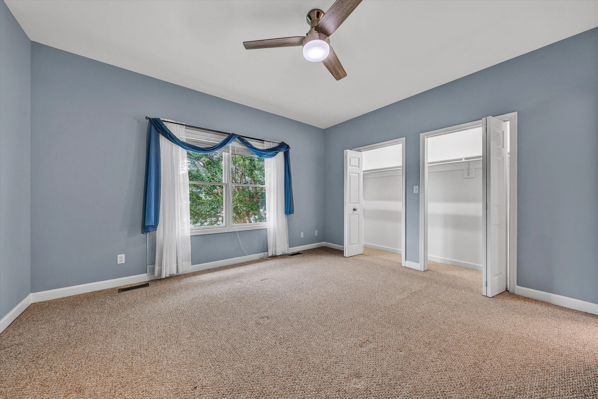 2326 Lake Retreat RD - Photo 24
