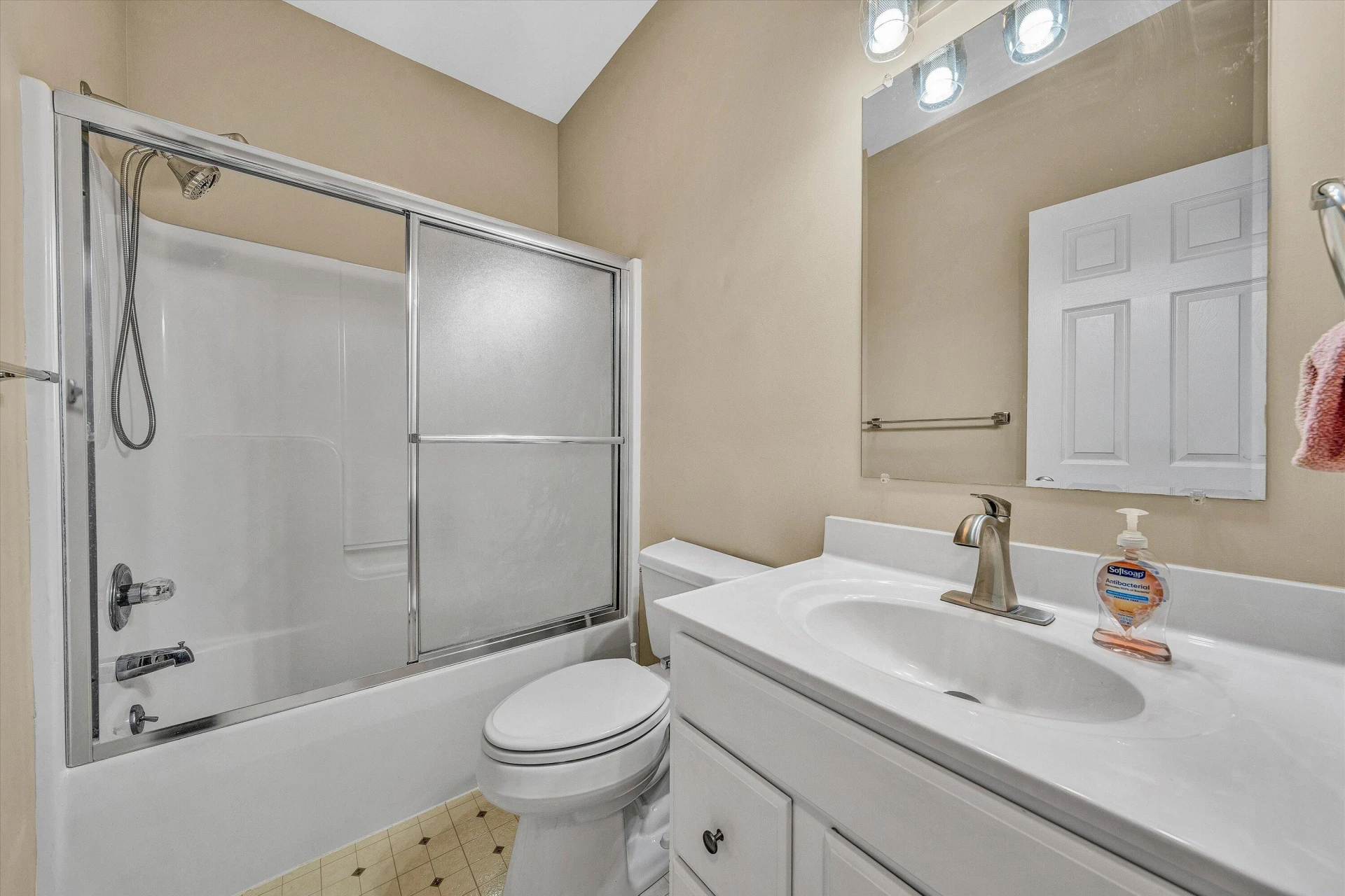 2326 Lake Retreat RD - Photo 30