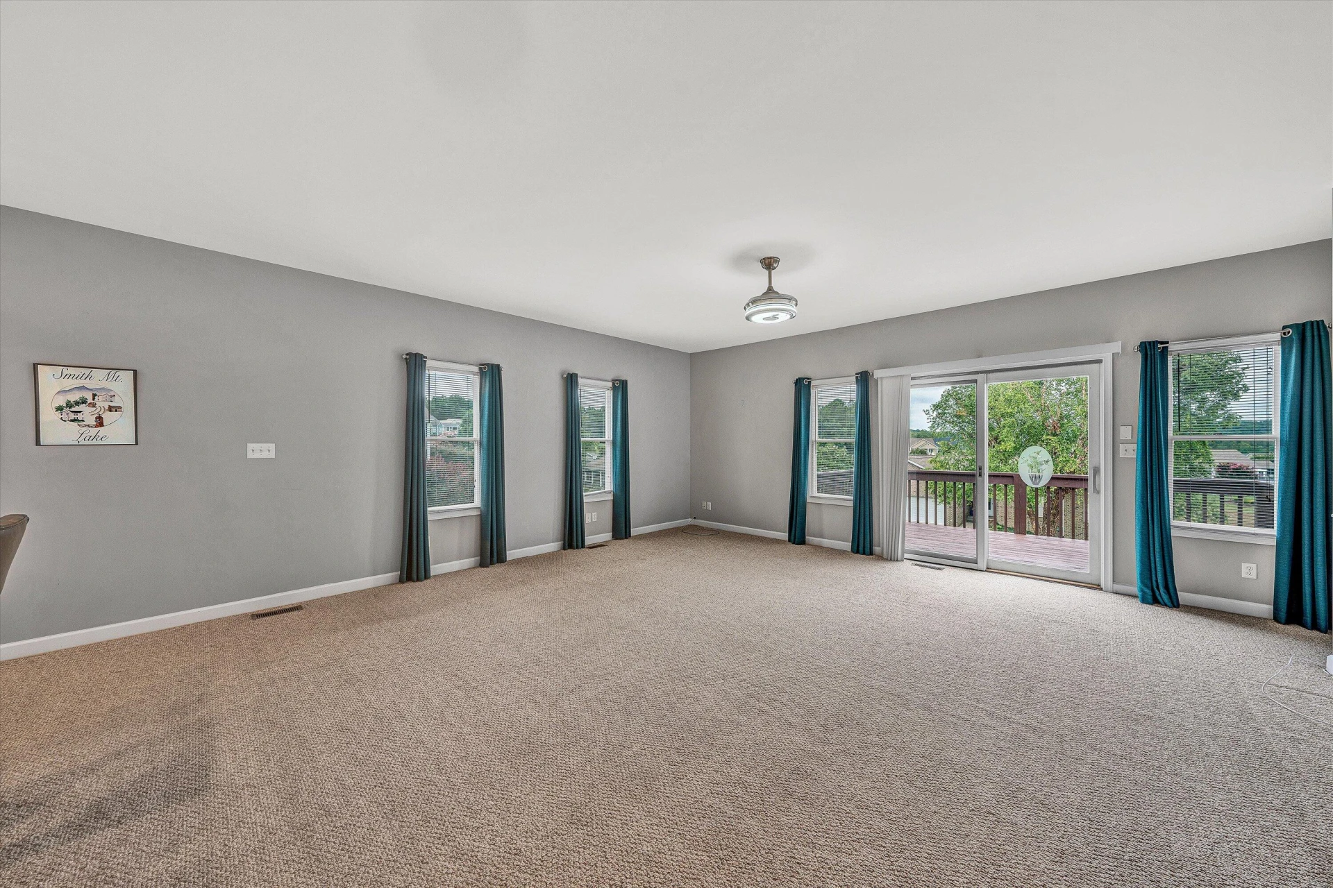 2326 Lake Retreat RD - Photo 32