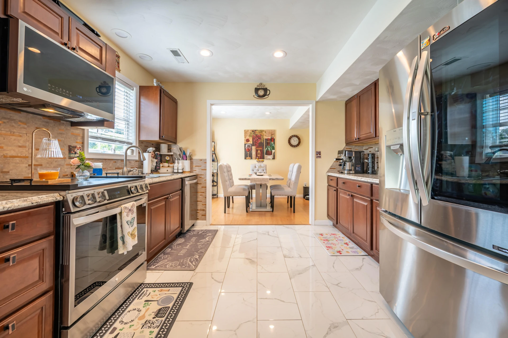 435 Majestic DR - Photo 5