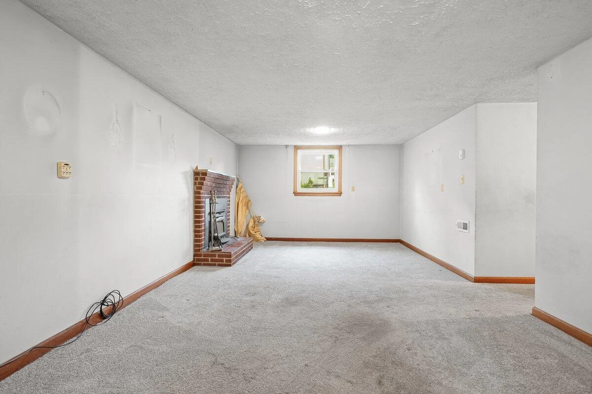 5840 Viewpoint AVE - Photo 22