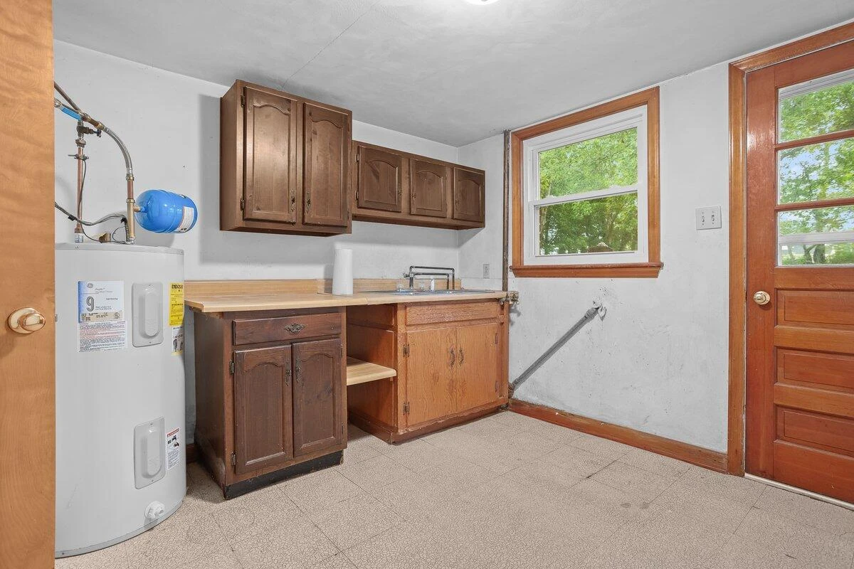5840 Viewpoint AVE - Photo 24