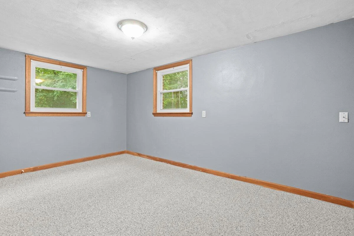 5840 Viewpoint AVE - Photo 29